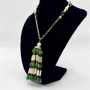 Elegant Vintage Green and Gold Tassel Necklace